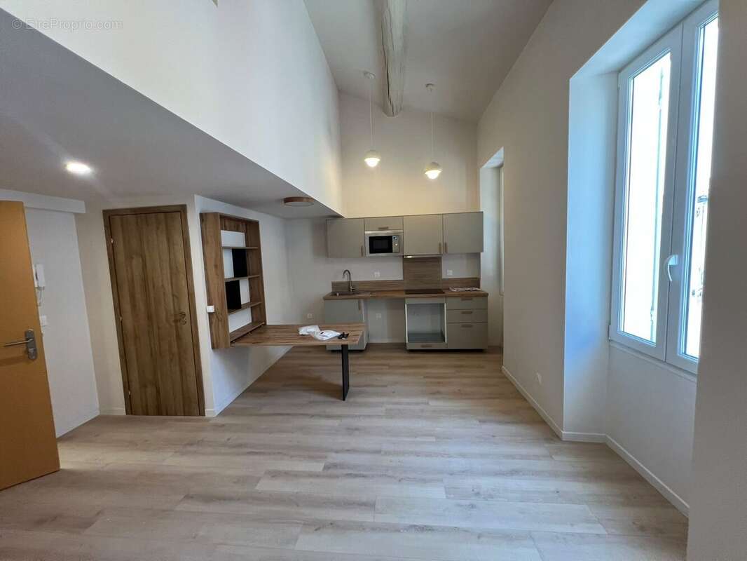 Appartement 35 m² à Marseille-4e  - photo 9
