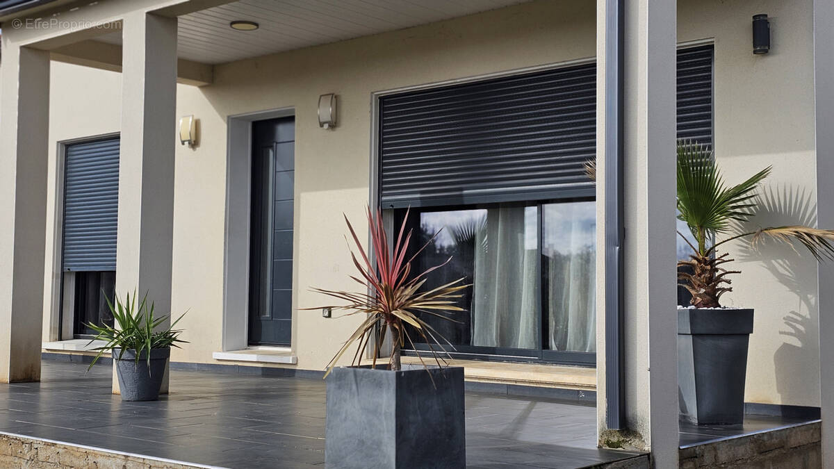 Maison à SAINT-GILLES