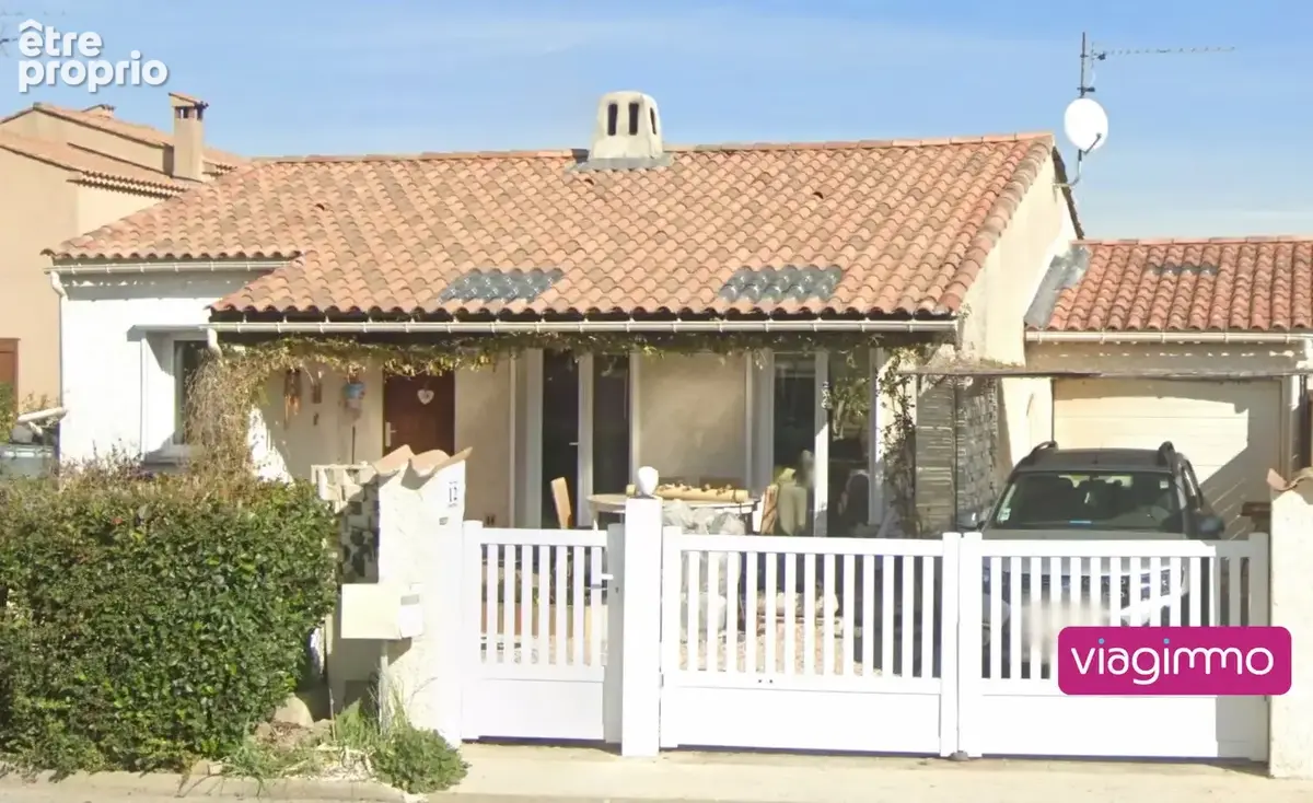 Maison à LE MUY