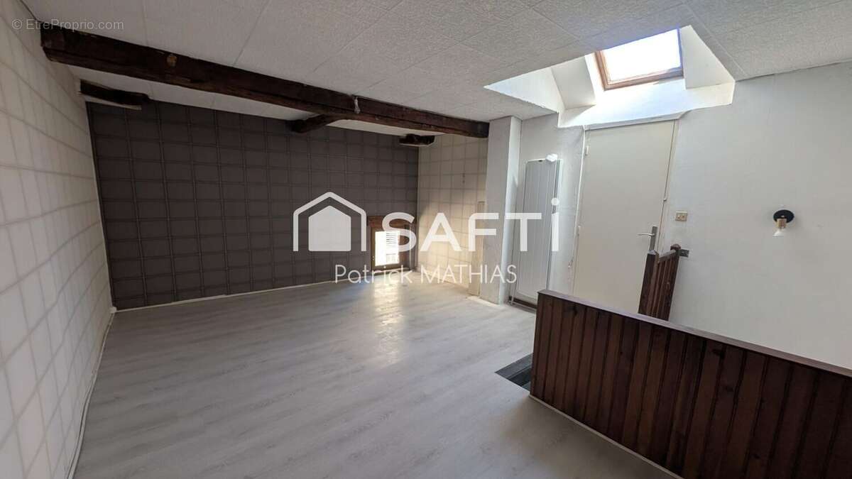 Maison 55 m² à Saint-Aubin-Sur-Yonne  - photo 2