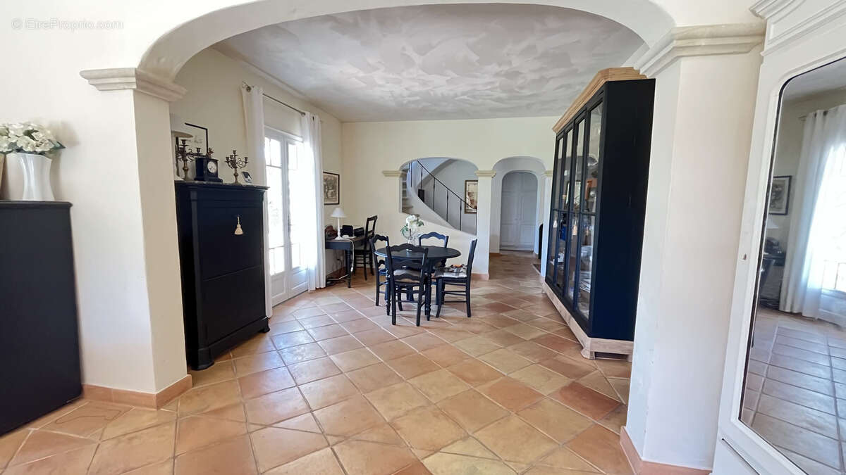 Maison à MORMOIRON