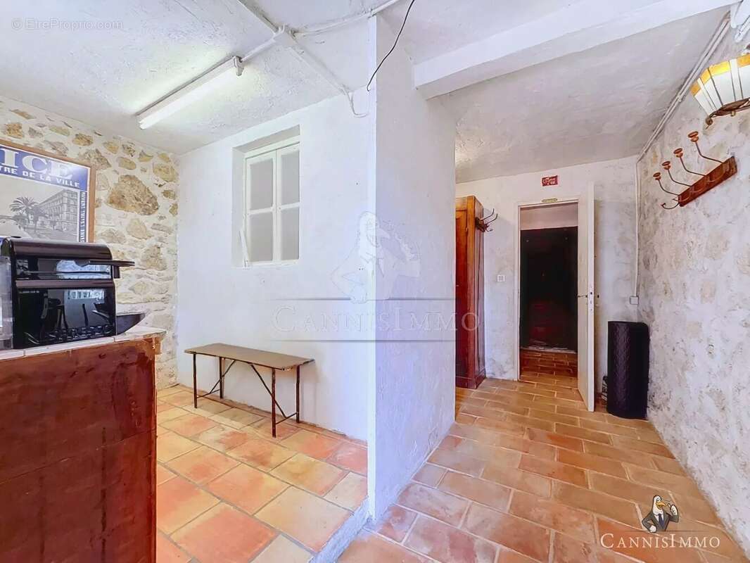 Maison de caractère de 1789 - 8pièces - vue panoramique GRASSE - photo 15