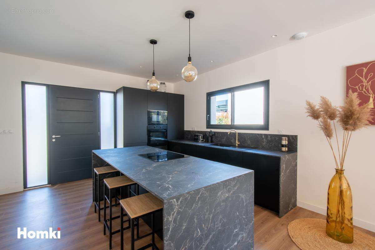 Maison à LANSARGUES