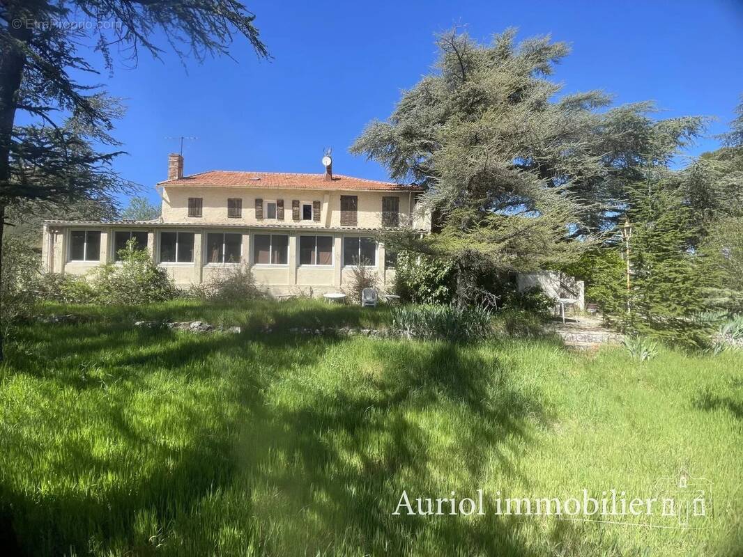 Maison à PLAN-D'AUPS-SAINTE-BAUME