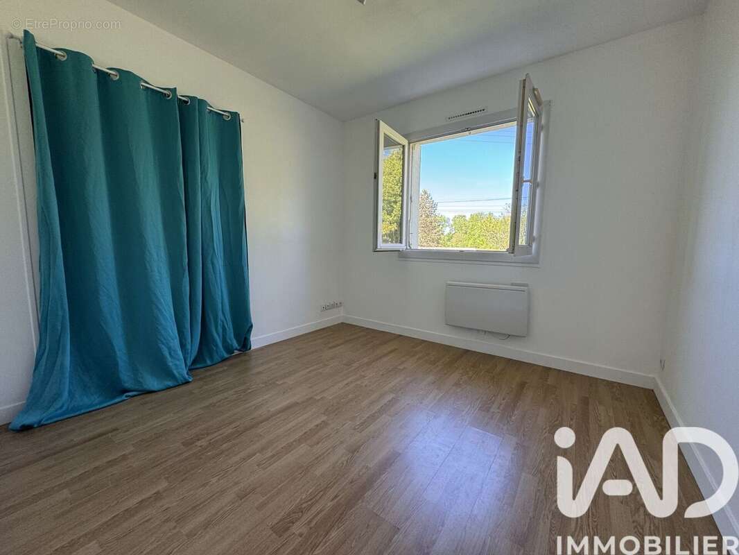 Photo 8 - Maison à BOIS