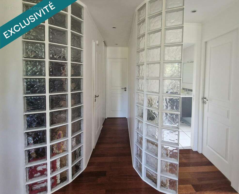 Photo 6 - Appartement à SAINT-MAUR-DES-FOSSES