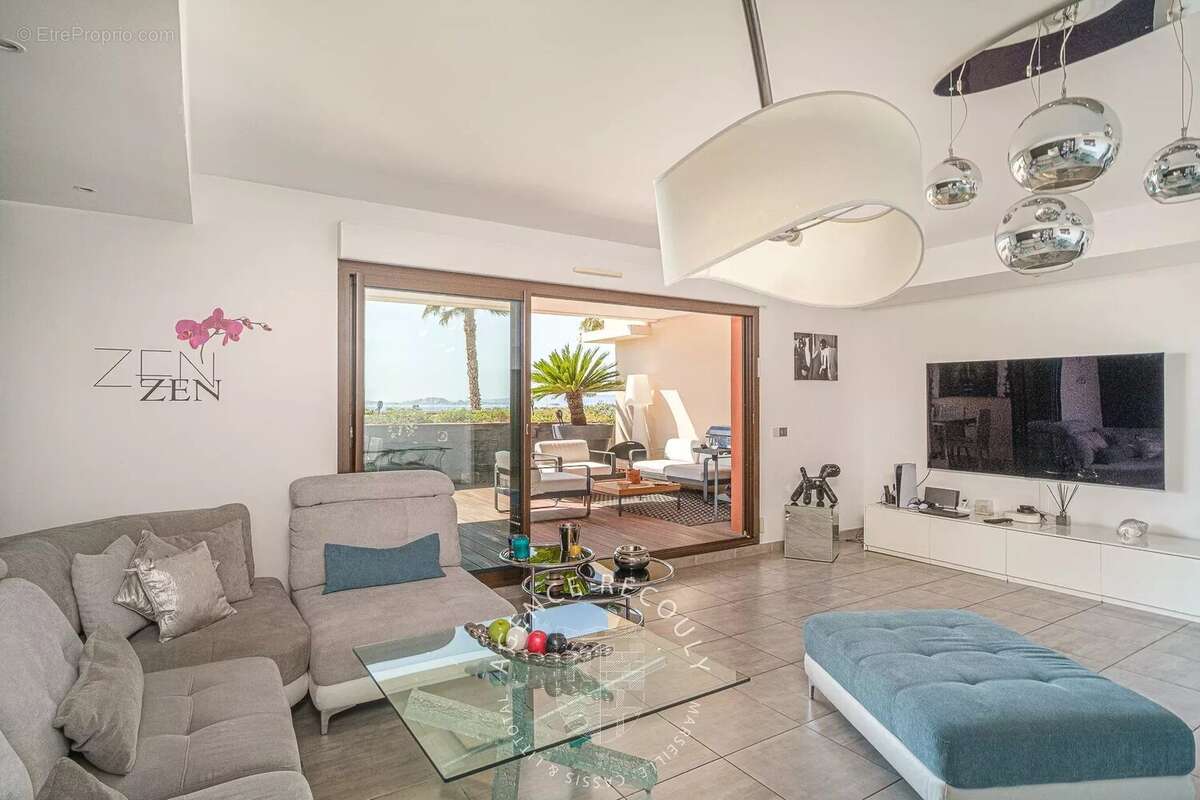Appartement à MARSEILLE-8E