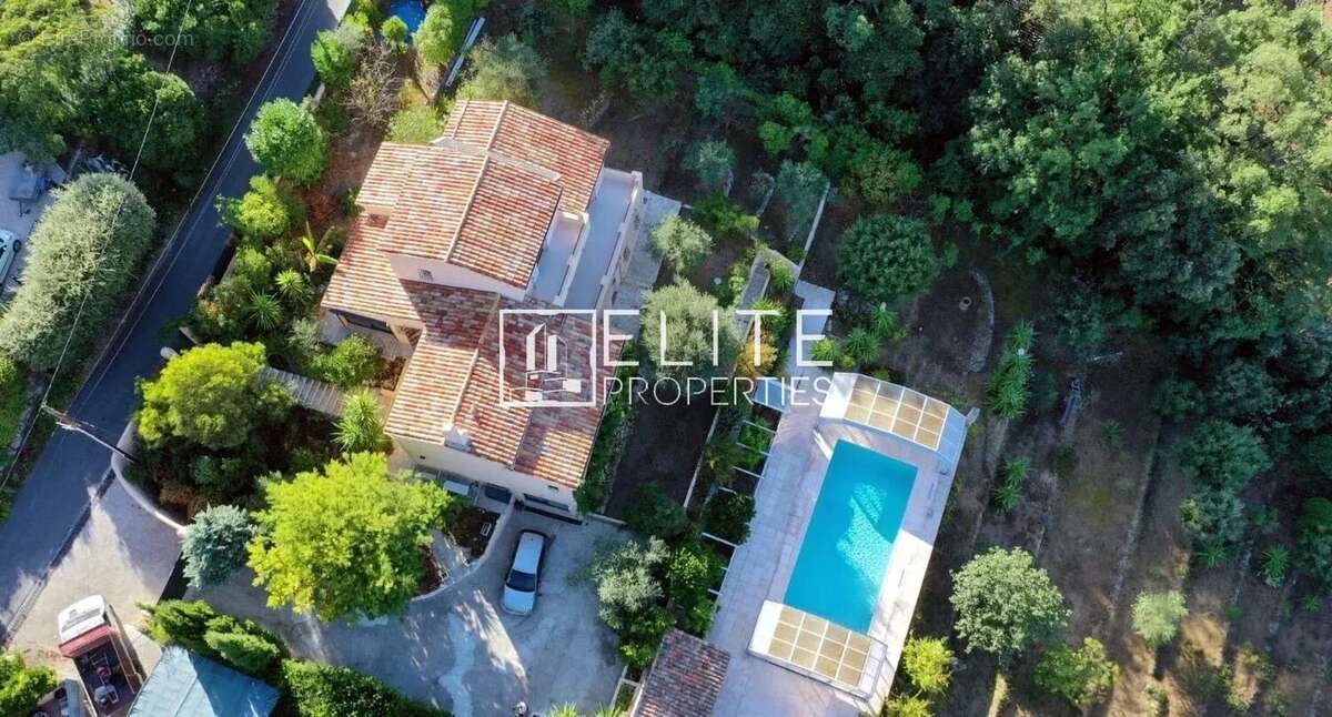 Maison 185 m² – 5 chambres – piscine – terrain 2 600 m² – cabris - photo 12
