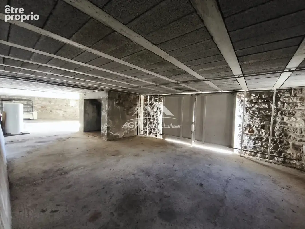 Rousson, propriété avec piscine, vue dégagée, vaste terrain clos de 4208 m², 150 m² habitable, 190 m² d'annexes - photo 25
