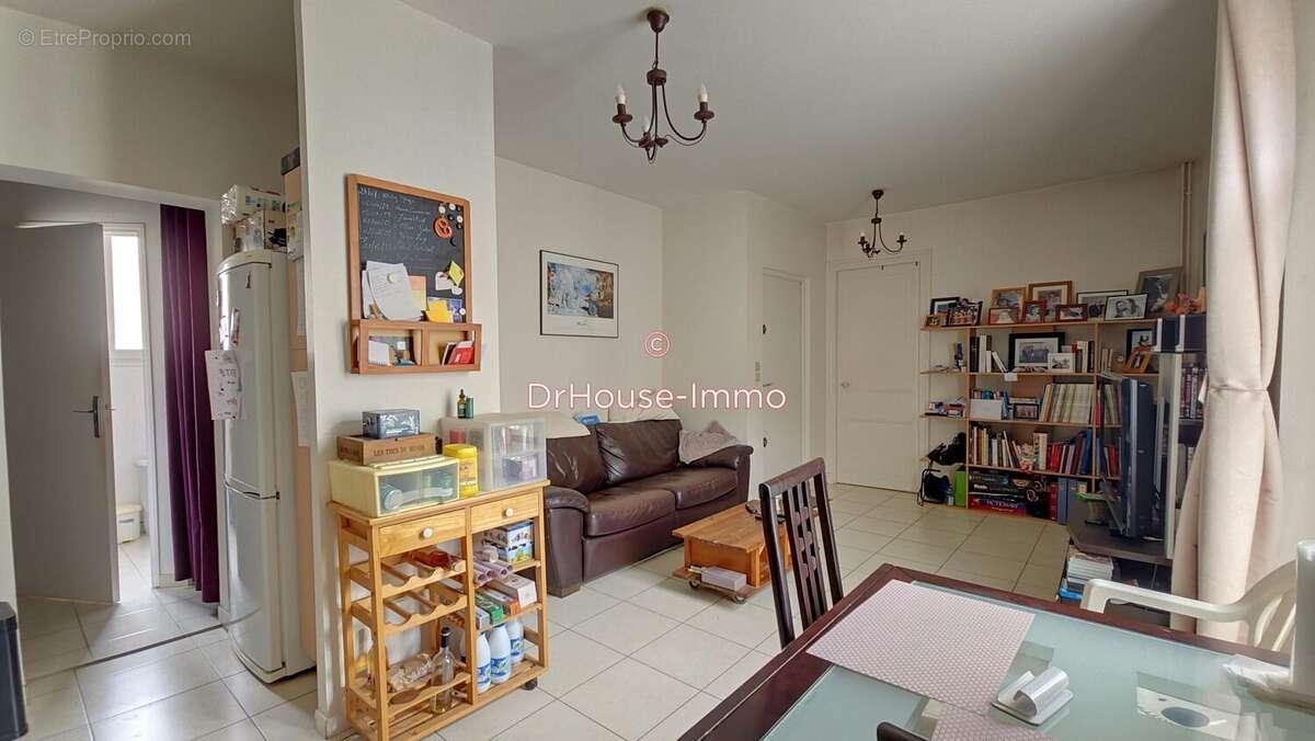 Appartement 54 m² à Couilly-Pont-Aux-Dames  - photo 2