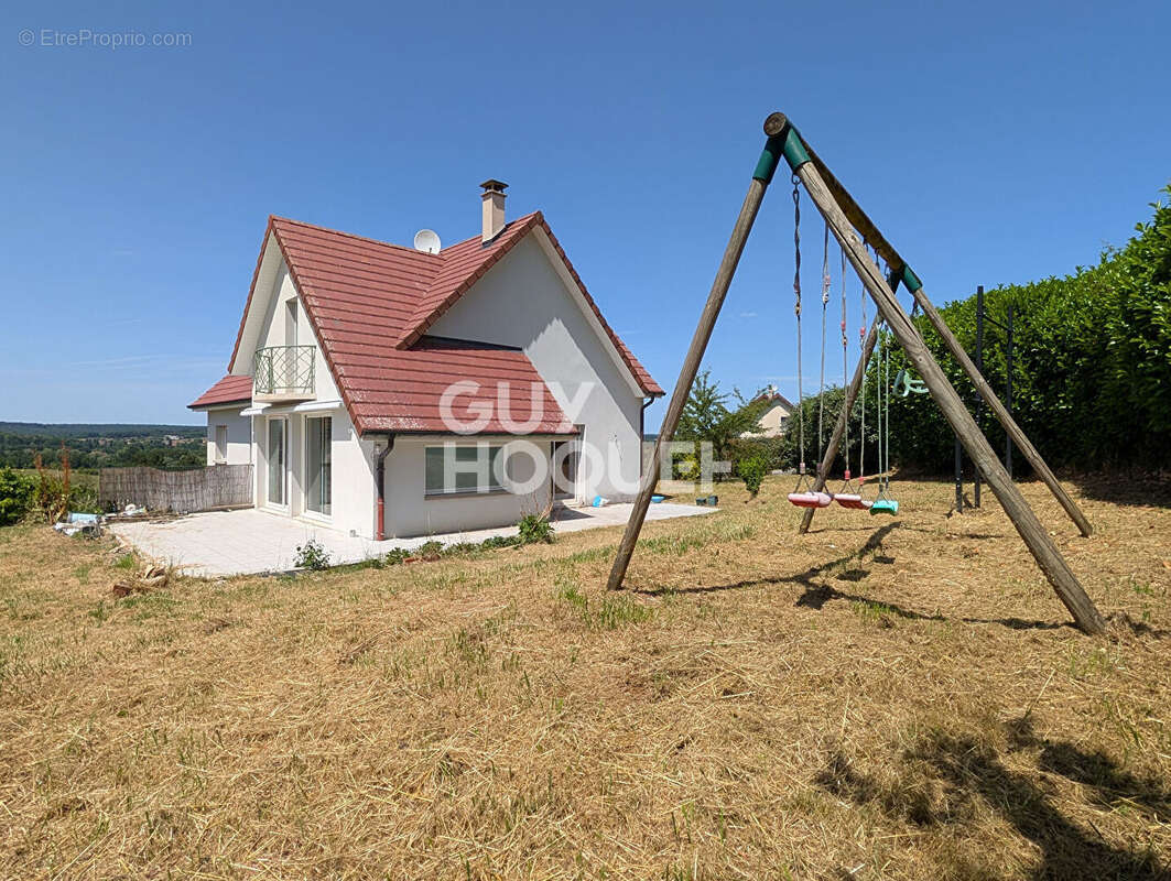 Maison à BONNAY