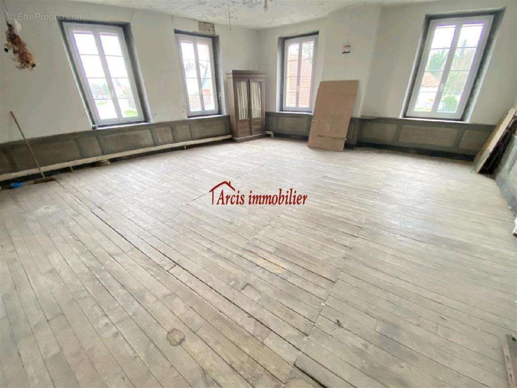 Maison à PLANCY-L&#039;ABBAYE