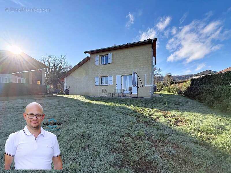 Maison à SAINT-JEAN-D&#039;AVELANNE