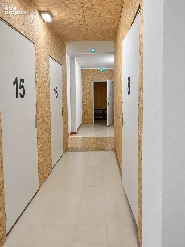 Commerce 310 m² à vendre à Clermont-Ferrand (63000) - photo 4