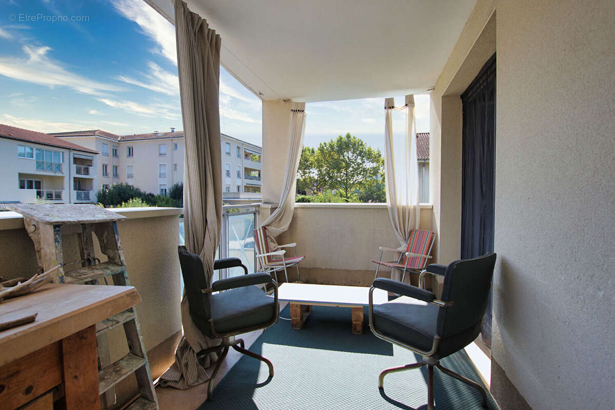 Appartement à SAINT-PRIEST