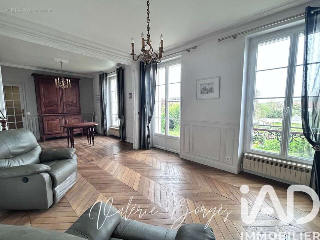 Photo 4 - Maison à COULOMMIERS