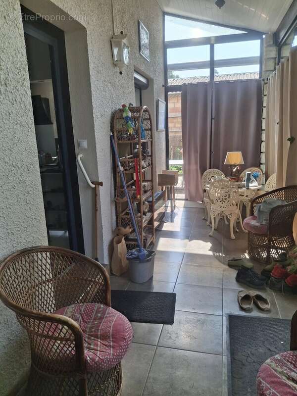 Maison à MONTELIMAR