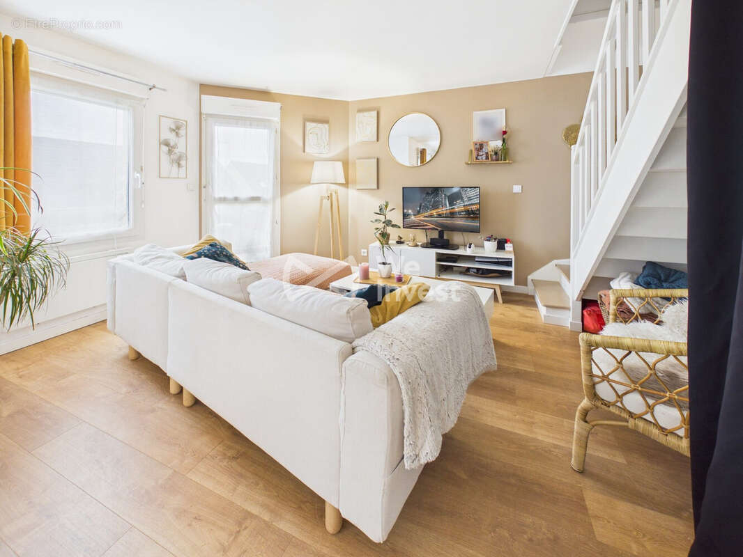 Appartement à OLLAINVILLE