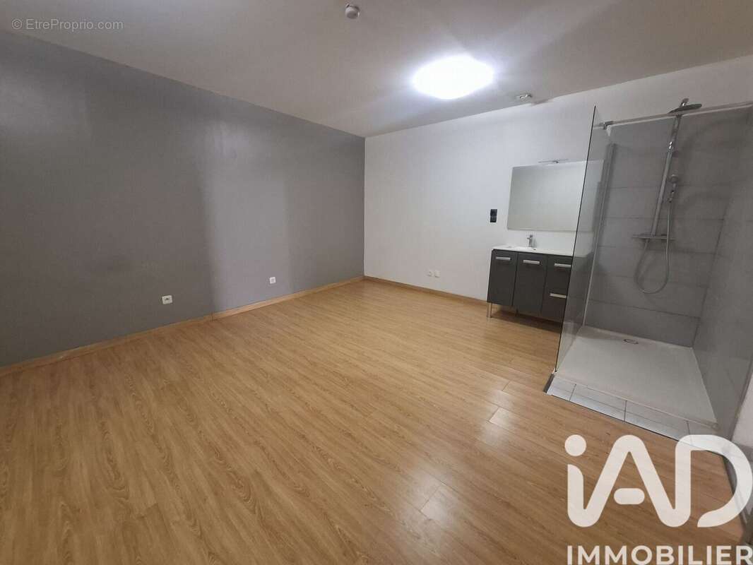 Photo 4 - Appartement à SAINT-MAXIMIN-LA-SAINTE-BAUME