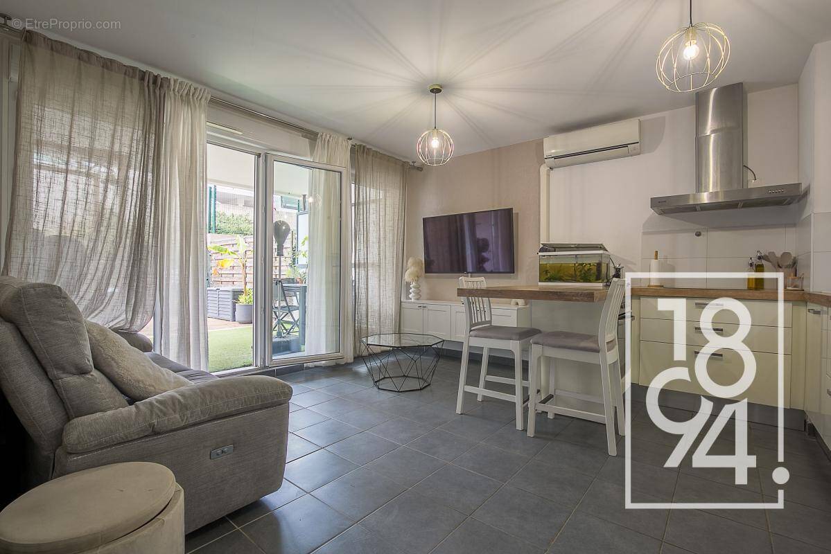 Appartement à MARSEILLE-12E