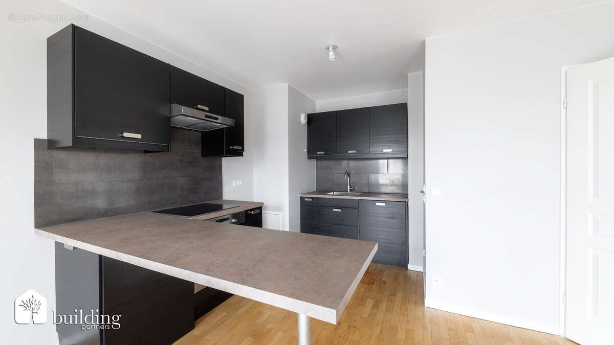 Appartement à LEVALLOIS-PERRET