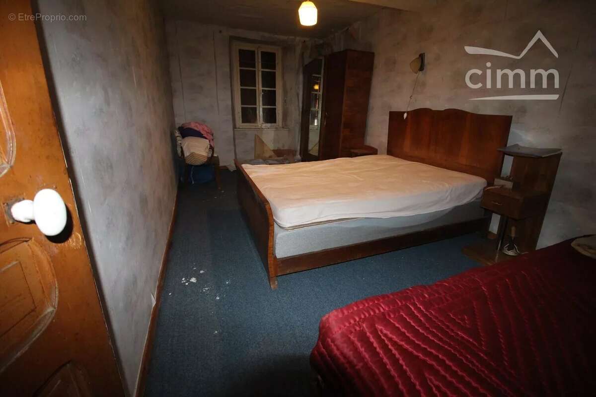 Appartement à AXAT