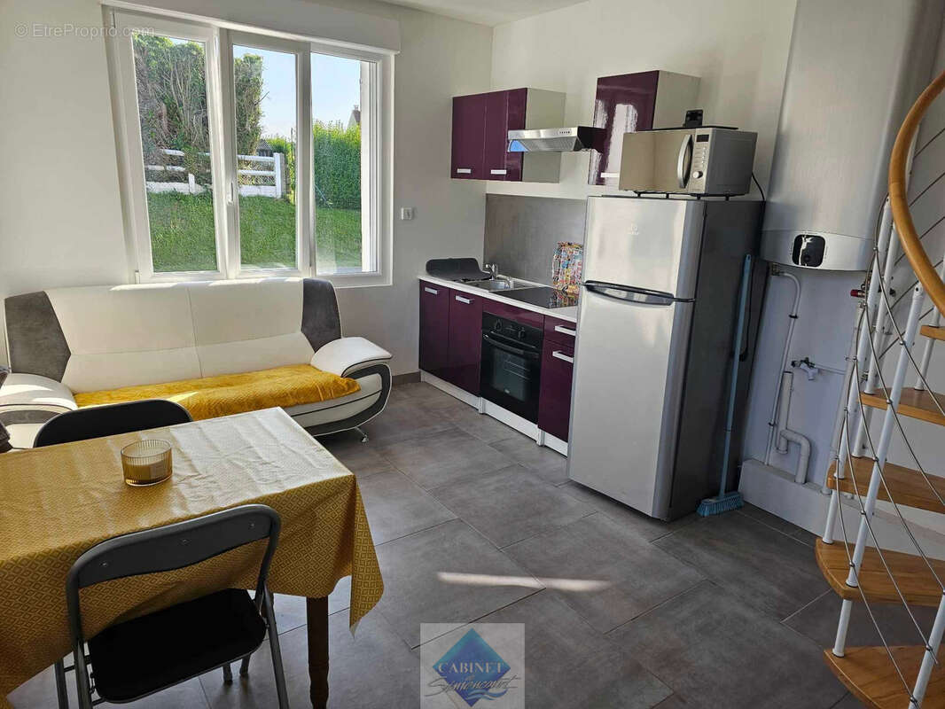 Maison à ENVERMEU