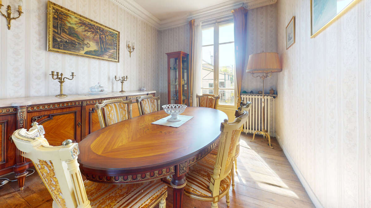 Maison à HOUILLES