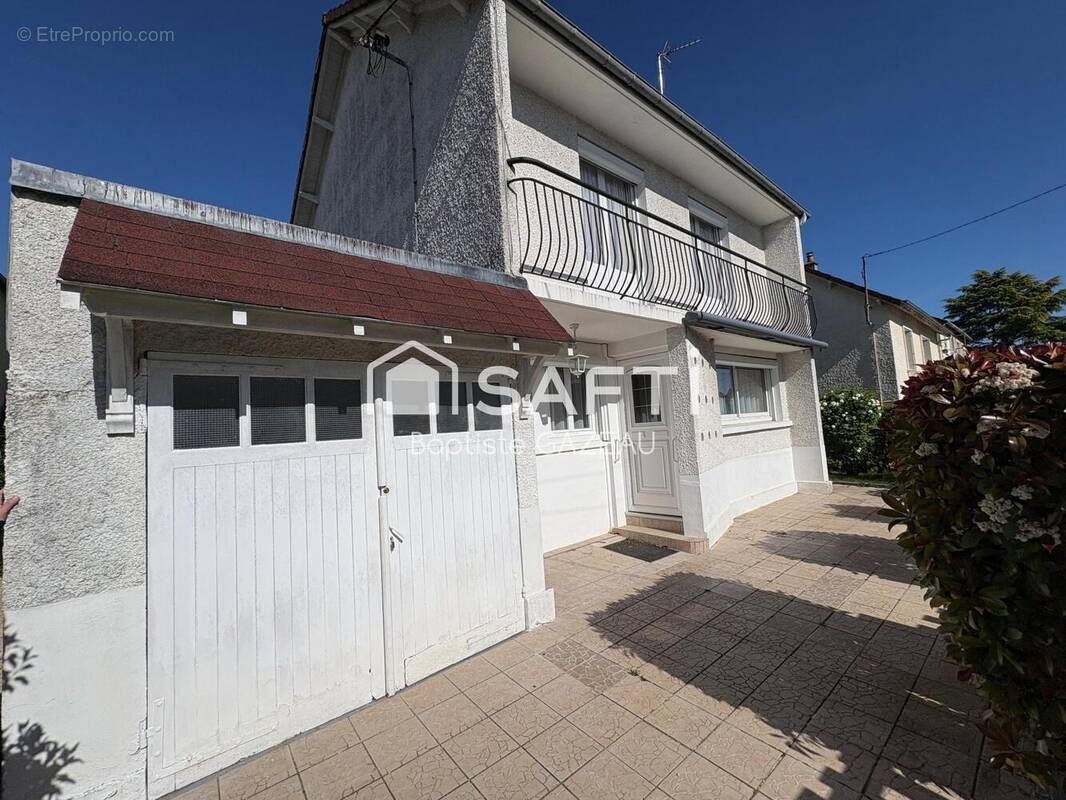 Photo 1 - Maison à VIERZON