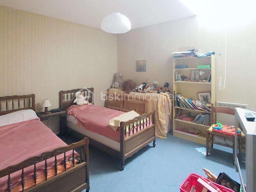 Maison à GONDREVILLE