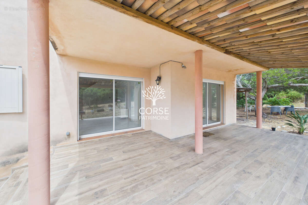 Maison avec appartement indépendant sur terrain piscinable et constructible - photo 20