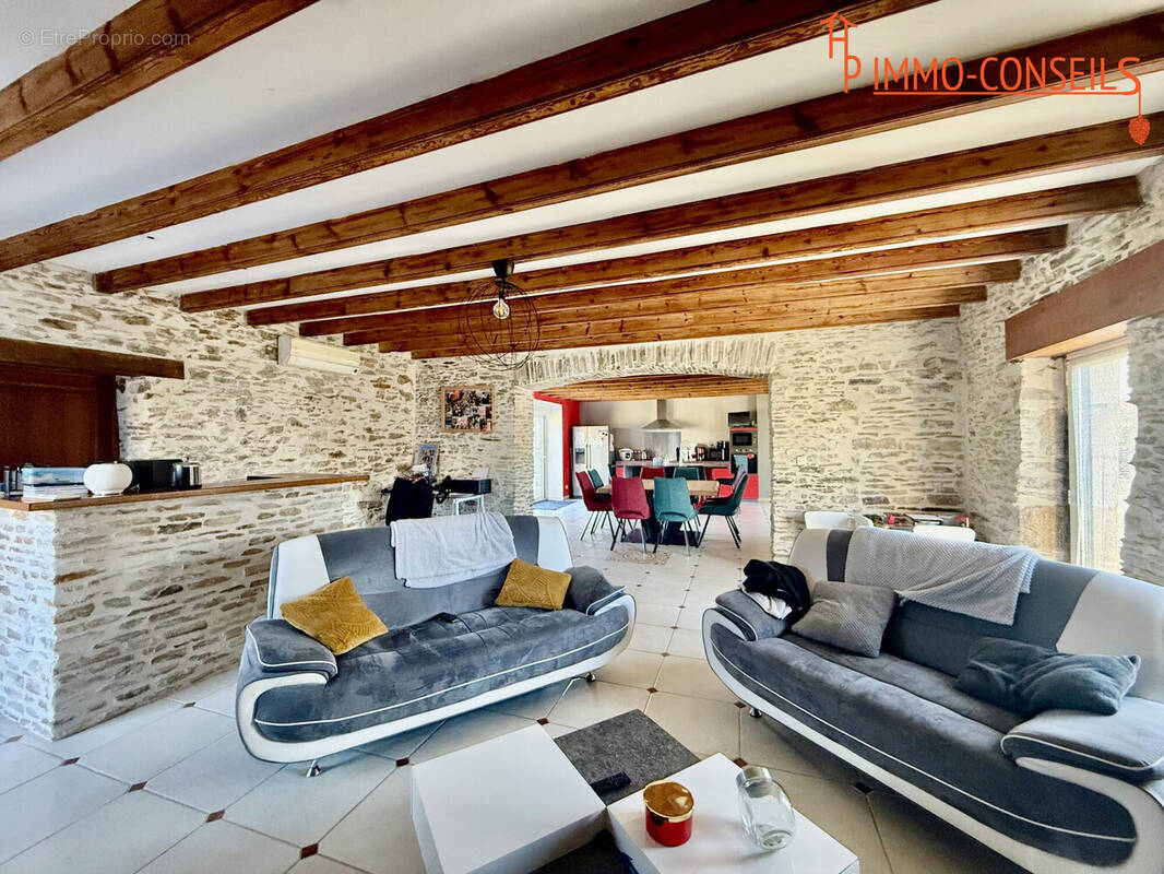 Maison à HERIC