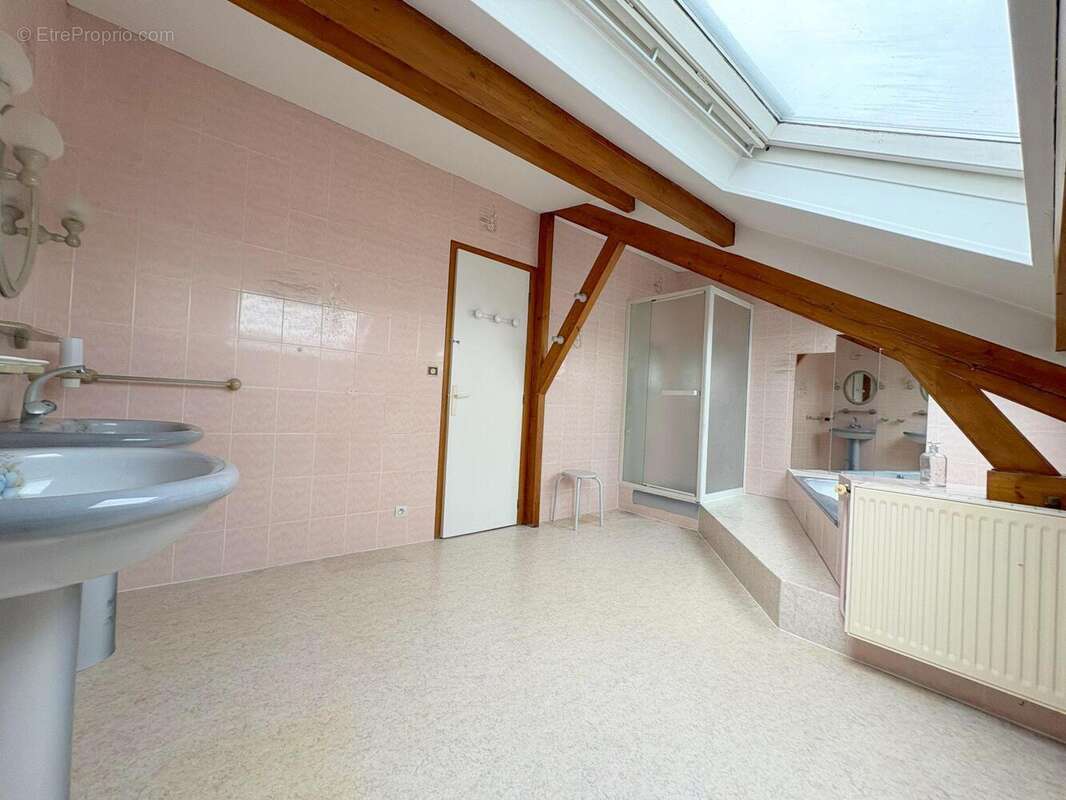 Appartement à BREHAL