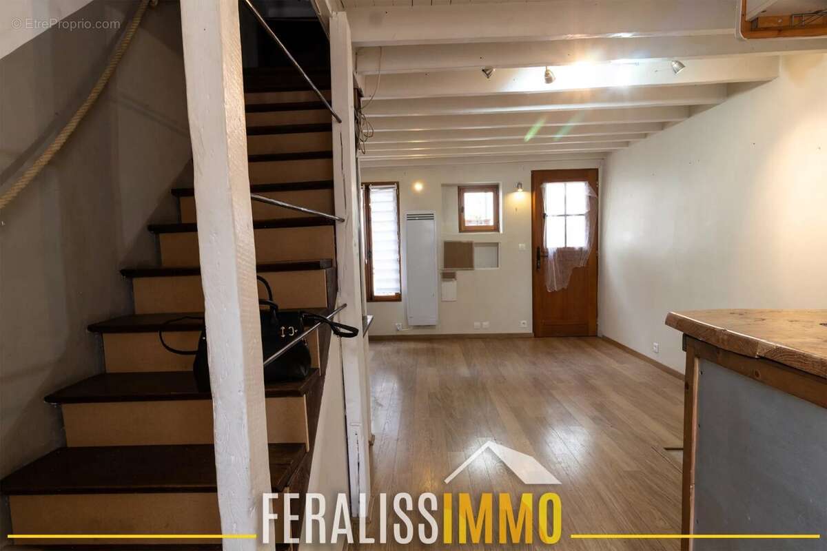 Maison à EVECQUEMONT