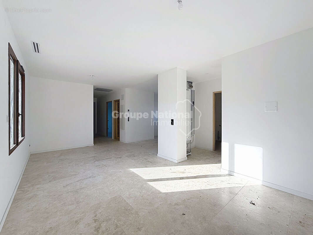 Appartement à TAILLADES