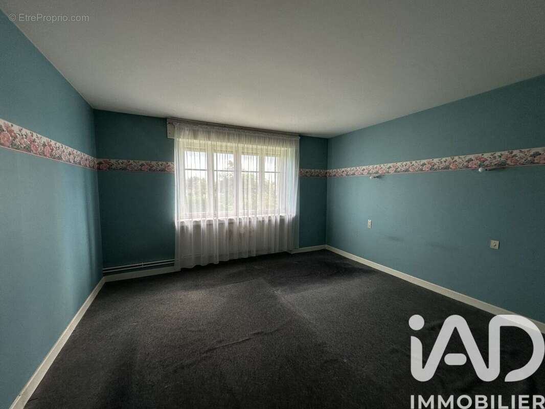 Maison 172 m² à Bonvillet  - photo 4