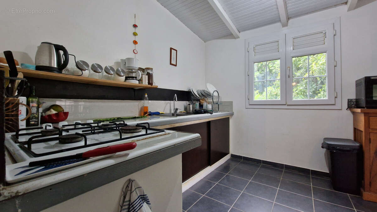 Appartement à CASE-PILOTE