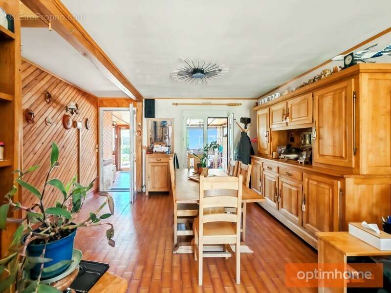 Rare à Mouy (60): Maison Familiale de Plain-Pied avec Potentiel Exceptionnel - photo 3