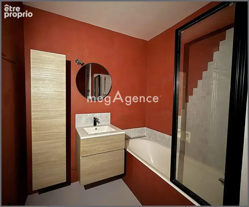 Lyon 9 – Spacieux T5 avec ascenseur privatif – Double séjour – 3 chambres – 2 loggias - photo 8