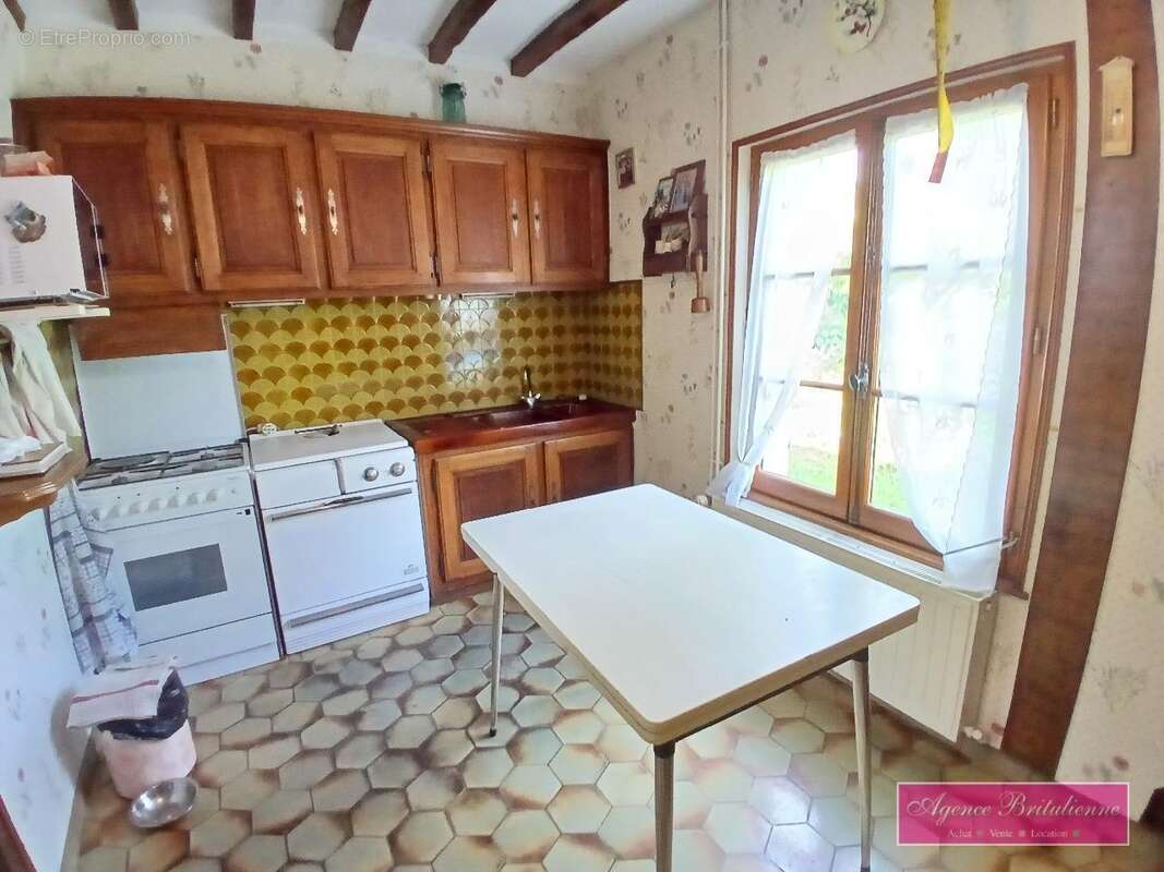Maison à BRETEUIL