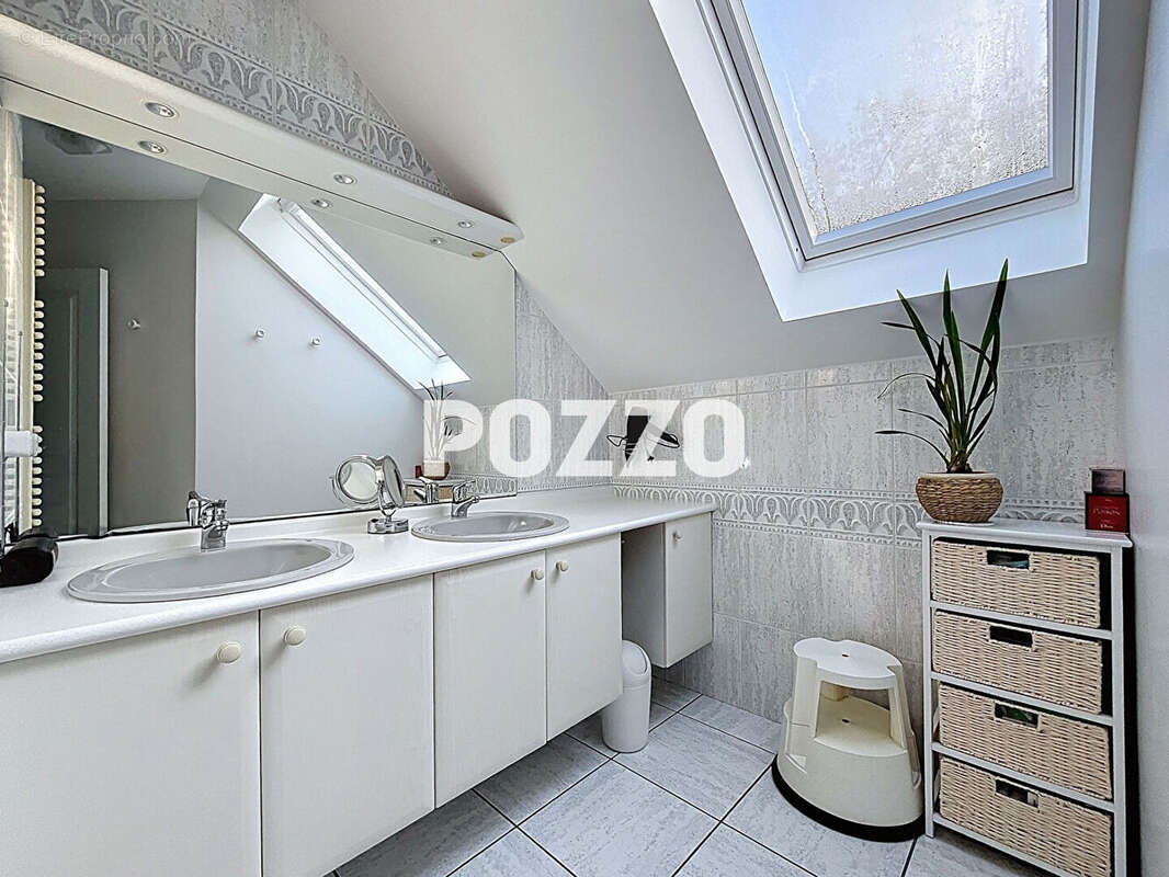 Maison à SAINT-AMAND