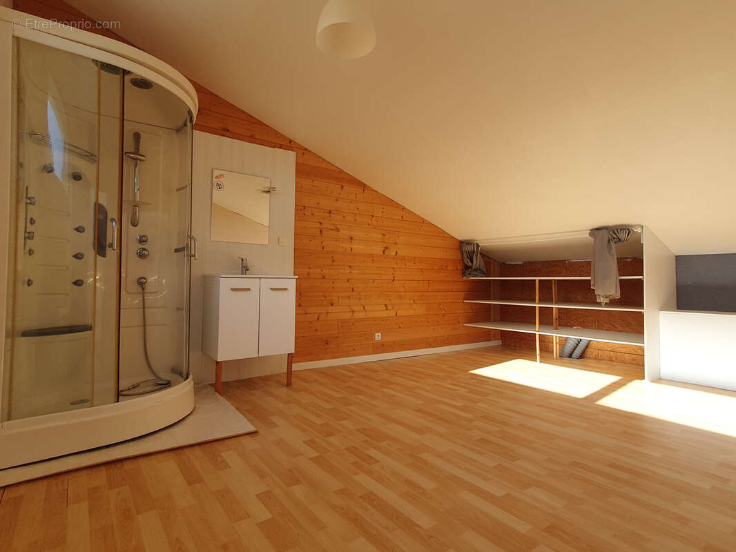 Maison à SAINT-DENIS-DU-PAYRE