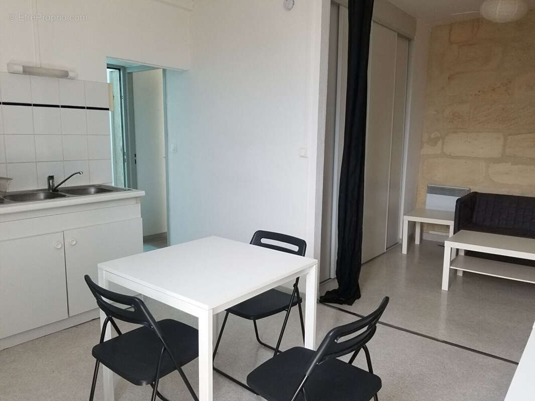 Appartement à BORDEAUX