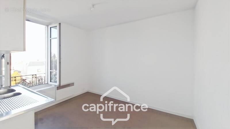 Appartement à MAISONS-ALFORT
