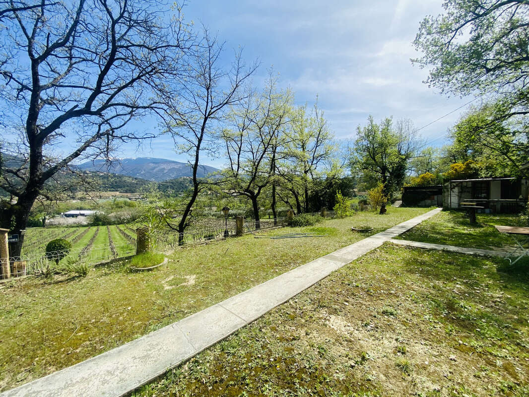 Maison à BUIS-LES-BARONNIES