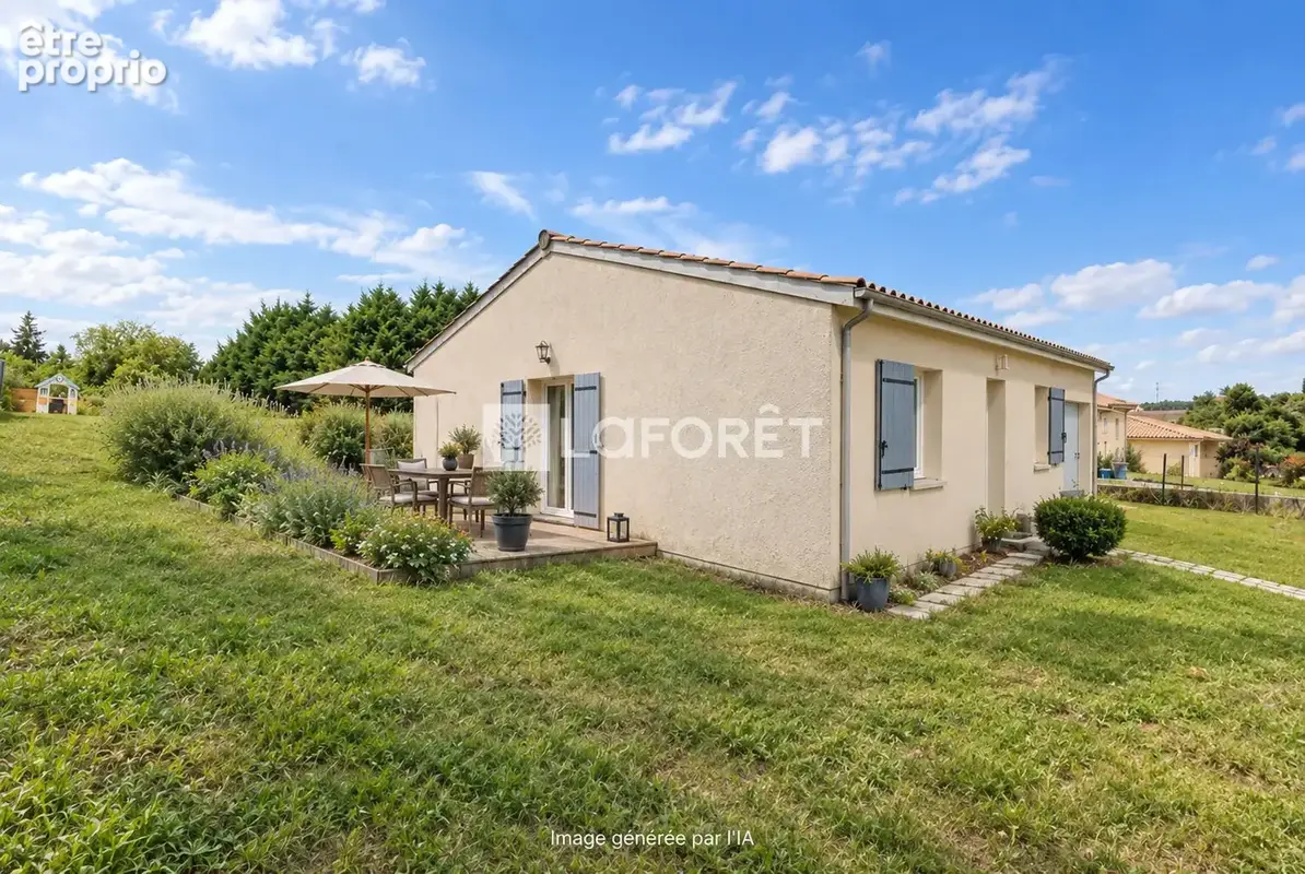Photo Maison à Petit-Palais-Et-Cornemps au prix de 181 500€
