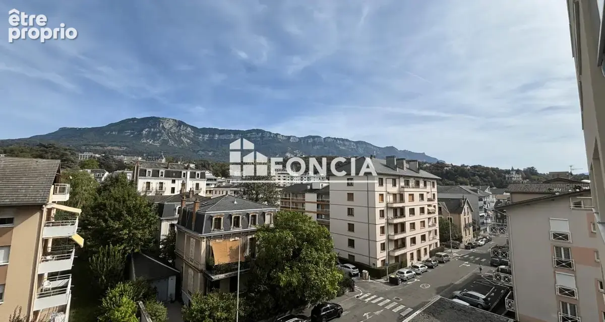 Le Wilson : T4 au 5è étage avec garage Centre Ville Aix les Bains - photo 6