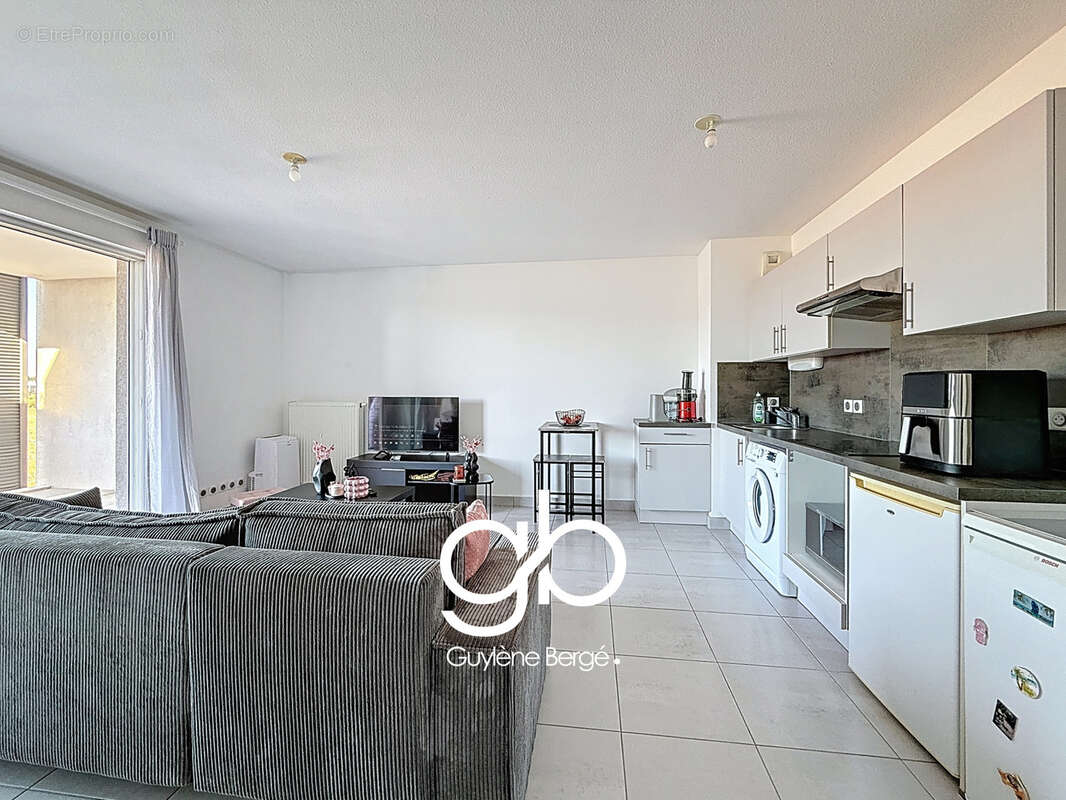 Appartement à LATTES