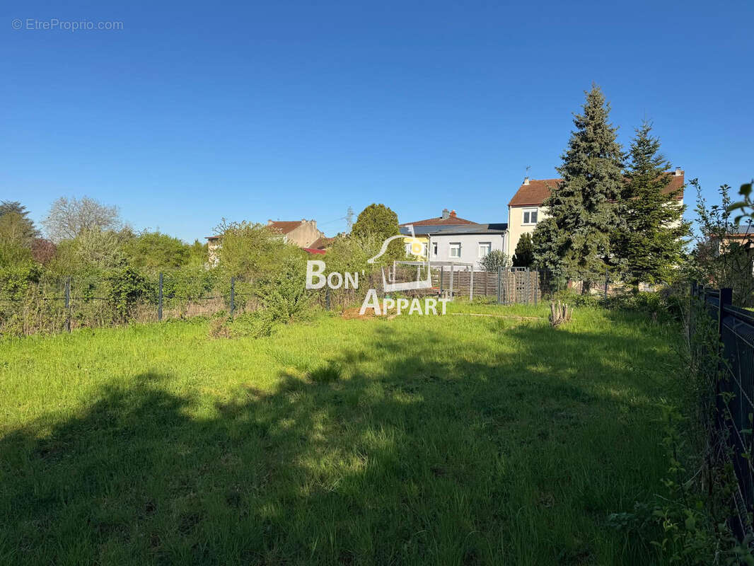 Appartement à TUCQUEGNIEUX