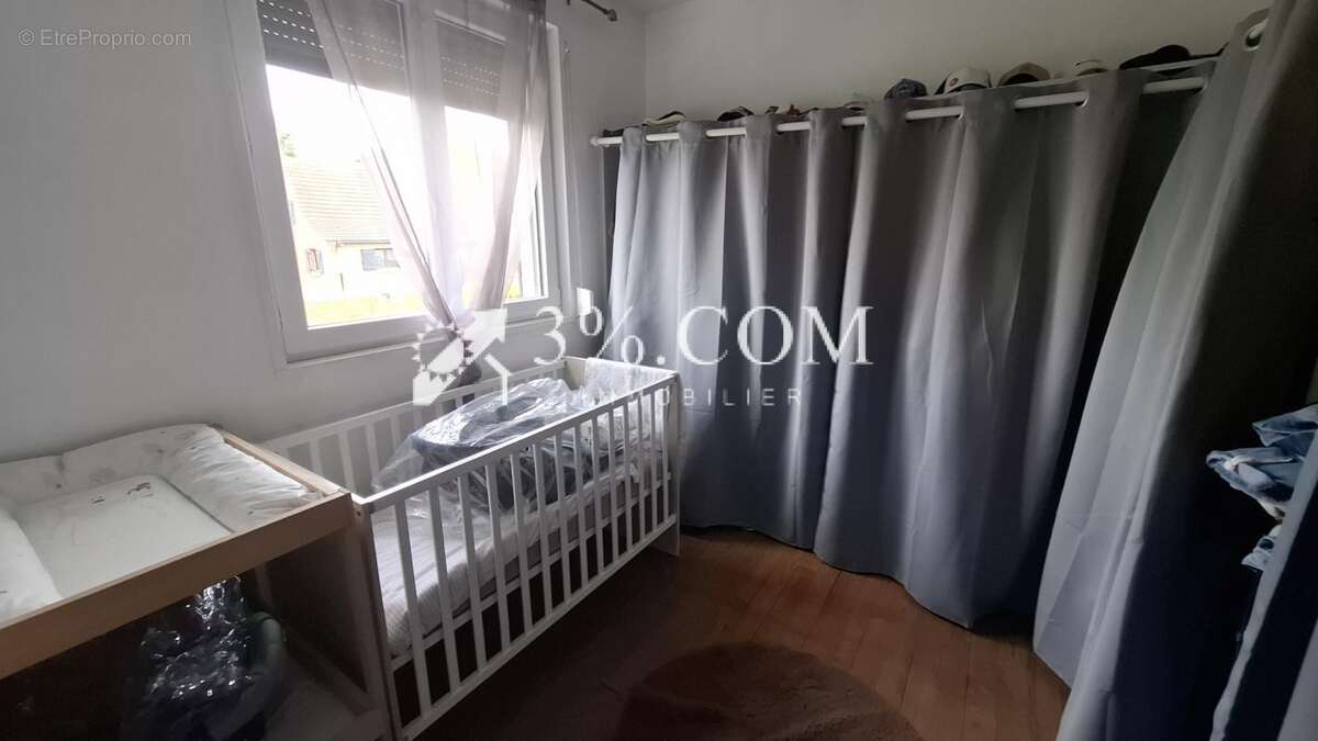 Maison à NEUVILLE-COPPEGUEULE